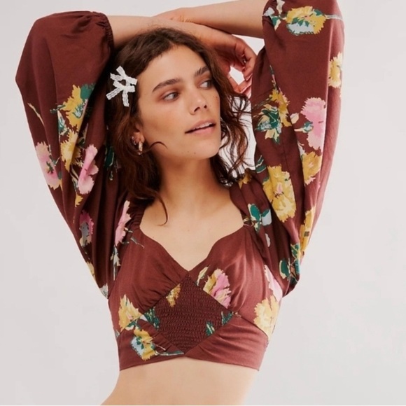 New Free People Large Dusk Til Dawn Crop Top with Balloon Sleeves Maroon Floral - Picture 2 of 9